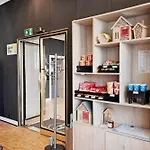 Hotel Garner - Ku'damm By Ihg Berlim