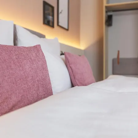 Garner - Ku'damm By Ihg 3* Berlin