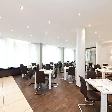 Hotel Garner - Ku'damm By Ihg 3*
