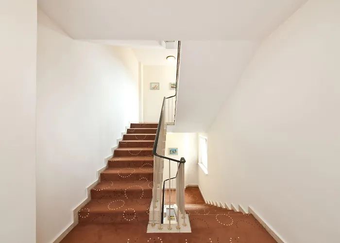 Garner - Ku'damm By Ihg 3*