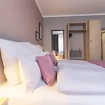 Отель Garner - Ku'damm By Ihg 3*