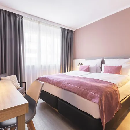 Hotel Garner - Ku'damm By Ihg Berlín