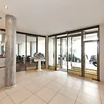 Garner - Ku'damm By Ihg Hotel